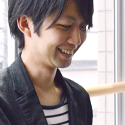 岡本 竜太 写真
